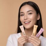 Essence Chocolate Lip Balm Веган подхранващ балсам за устни с шоколад - Image 5